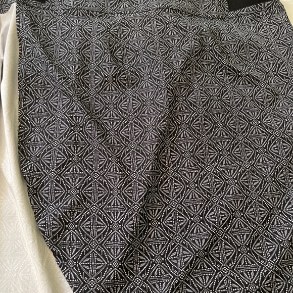 Rip Skirt - Picture 3 of 4